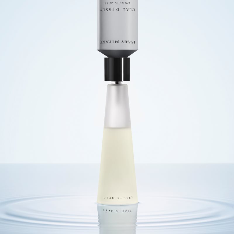 Issey Miyake L'Eau d'Issey toaletní voda pro ženy náhradní náplň 150 ml (obrázek 3)