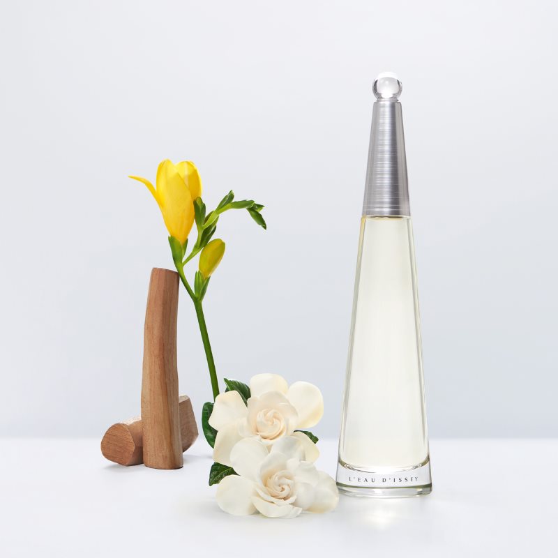 Issey Miyake L'Eau D'Issey парфумована вода для жінок 25 мл