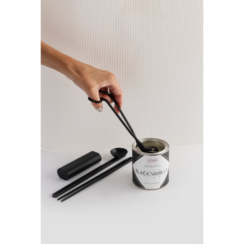 I/TEMS Essential 03 / Black Vanilla Aроматична свічка 200 гр