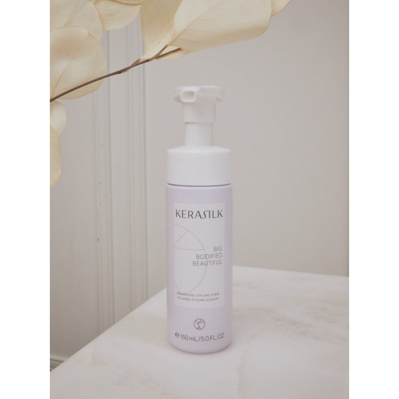 KERASILK Styling Volumizing Styling Foam Mousse Coiffante Pour Donner Du Volume Pour Tous Types De Cheveux 150 Ml
