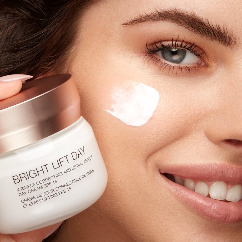 KIKO Milano Bright Lift Day Straffende Anti-Falten-Tagescreme SPF 15 50 ml (Bild 4)