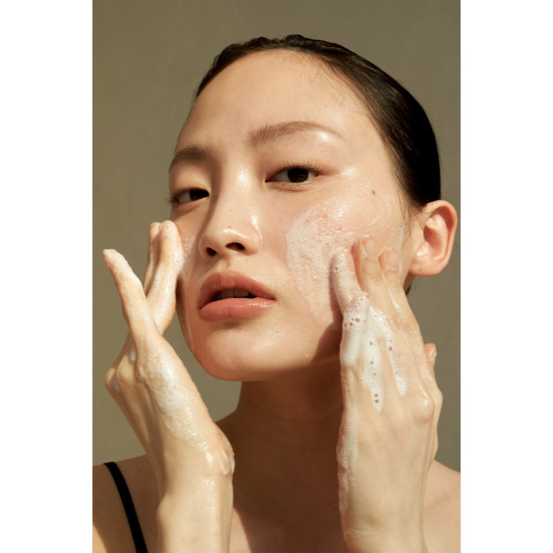 Klairs Gentle Black Fresh Cleansing Oil sanftes Reinigungsöl für fettige Haut 150 ml (Bild 3)