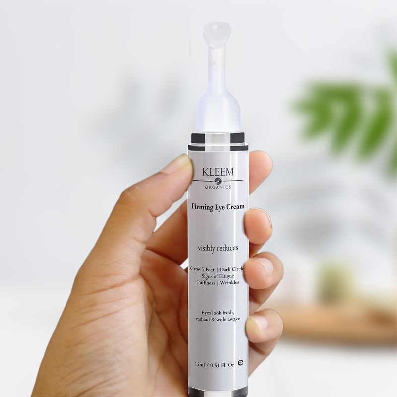 Kleem Organics Firming Eye Cream освітлюючий крем для шкіри навколо очей від набряків та темних кіл 15 мл