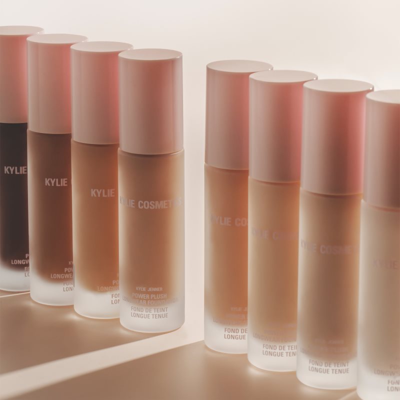 Kylie Cosmetics Kylie Jenner Liquid Foundation тональний крем відтінок Fair 2 W 30 мл