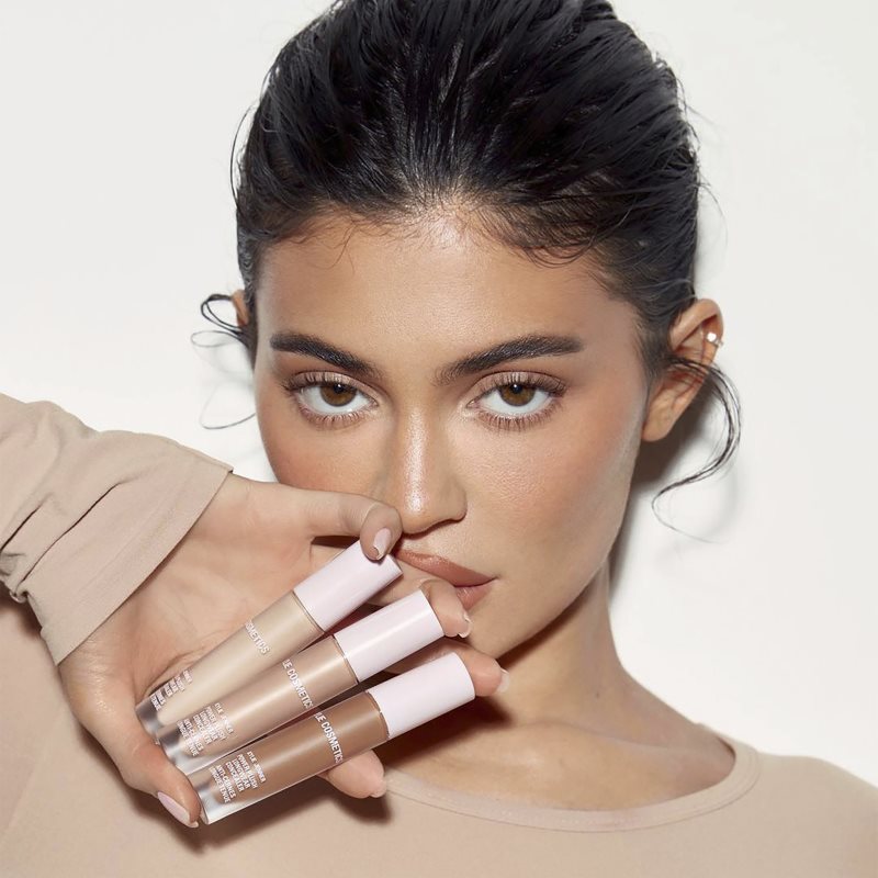 Kylie Cosmetics Kylie Jenner Longwear Concealer стійкий коректор відтінок Tan 7 W 5 мл