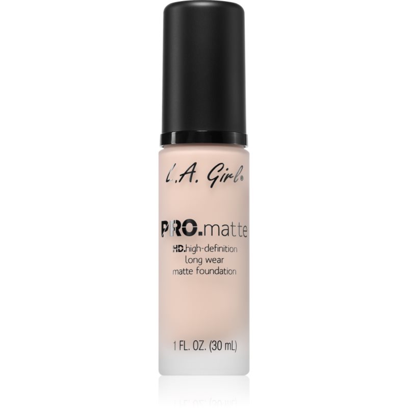 L.A. Girl Cosmetics PRO. Matte HD dlouhotrvající make-up s matným efektem odstín Ivory 30 ml