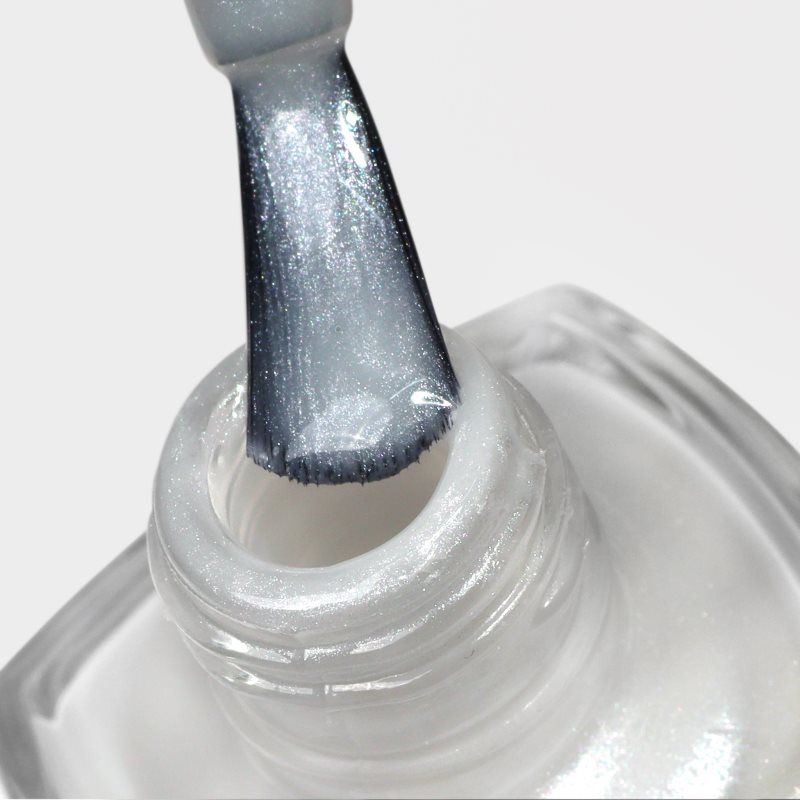 LONDONTOWN Kur Illuminating Nail Concealer brightening nail polish shade Quartz 12 ml