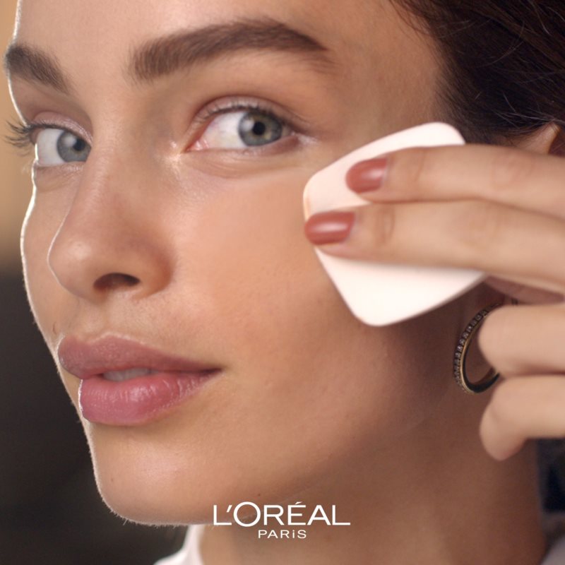 L’Oréal Paris Infaillible Fresh Wear 24h Powder Foundation Shade 180 Rose Sand 9 G