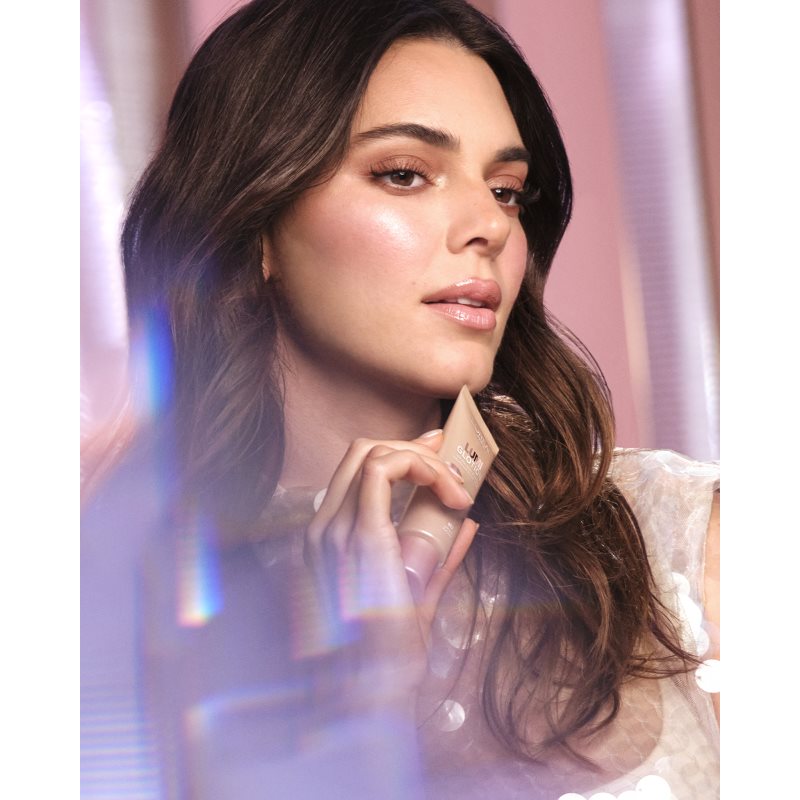 L’Oréal Paris Lumi Glotion кремовий хайлайтер зі зволожуючим ефектом відтінок 903 Medium Glow 40 мл