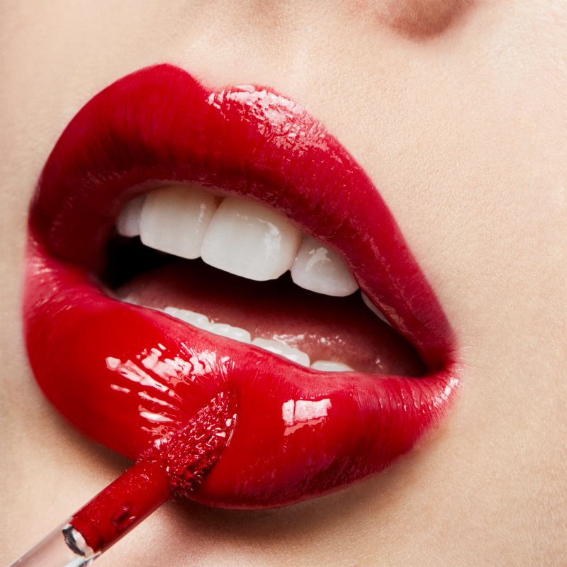 MAC Cosmetics Lipglass lip gloss shade Ruby Woo 3,1 ml