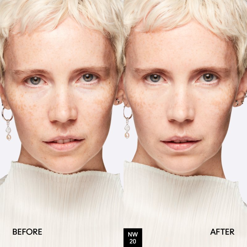 MAC Cosmetics Studio Fix 24-Hour SmoothWear Concealer Long-lasting Concealer Shade NW 20 7 Ml