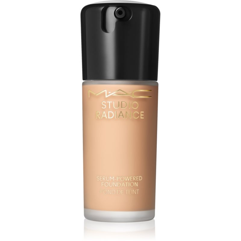 MAC Cosmetics Studio Radiance Serum-Powered Foundation hydrating foundation shade NW18 30 ml