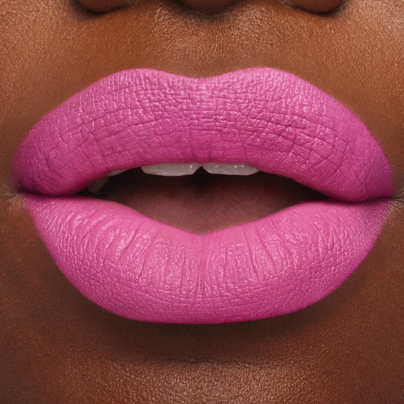 MAC Cosmetics MACximal Silky Matte Lipstick matte lipstick shade Candy Yum Yum 3,5 g
