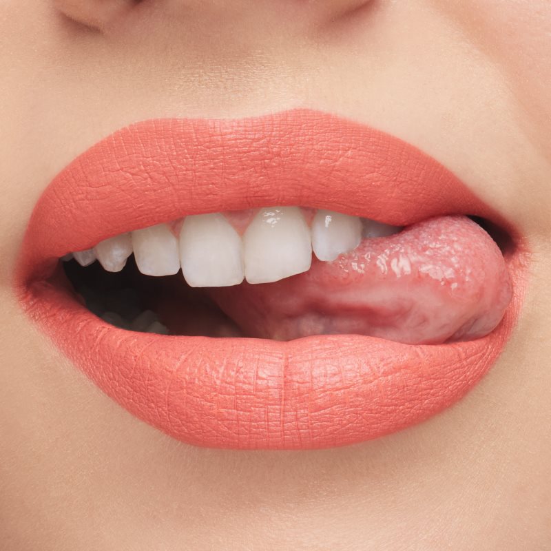 MAC Cosmetics MACximal Silky Matte Lipstick matte lipstick shade Flamingo 3,5 g