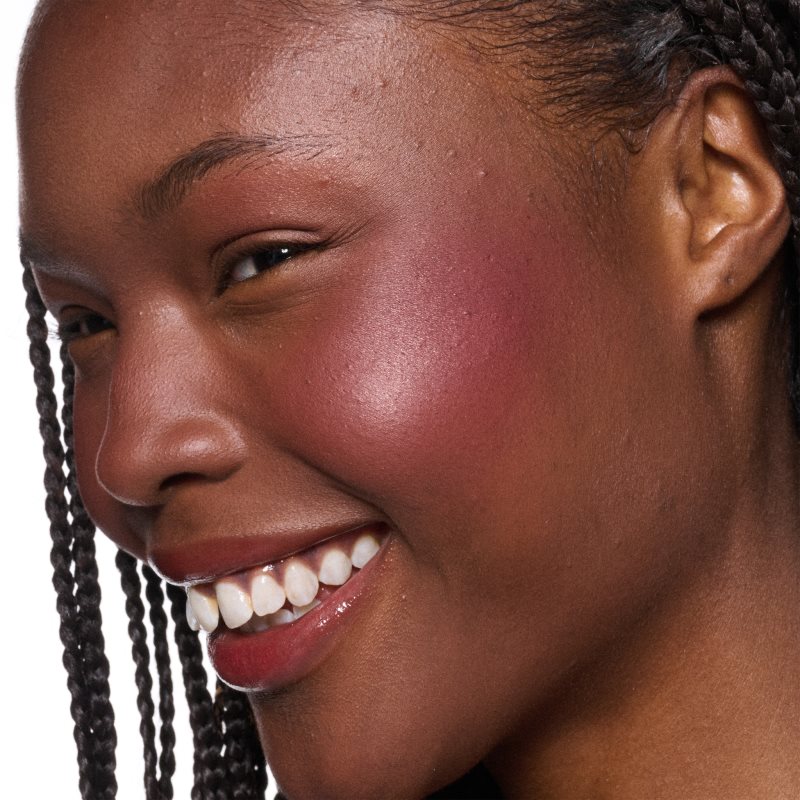 MAC Cosmetics Skinfinish Colourstruck lícenka odtieň Ruby Wooed 4.5 g
