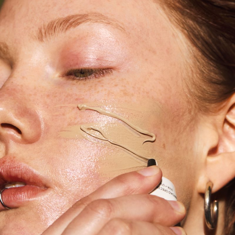 MÁDARA SPF30 Age-Defying ochranný tónovaný fluid na obličej 40 ml (obrázek 3)