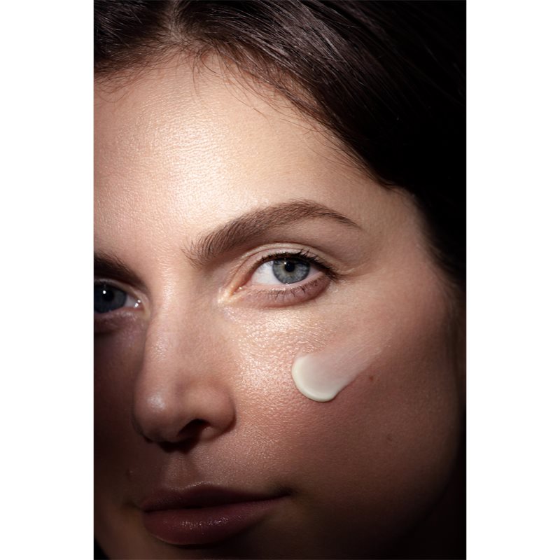 Mádara Time Miracle Reface Sleep & Peel Sérum De Gommage Doux Pour La Nuit Effet Rajeunissant 30 Ml