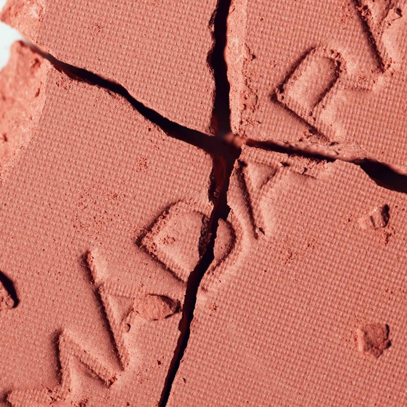 MÁDARA Magnetic Blush pudrová tvářenka odstín Fierce Flame 6 g (obrázek 5)