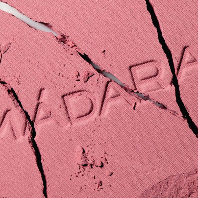 MÁDARA Magnetic Blush pudrová tvářenka odstín Cold Cheeks 6 g (obrázek 5)