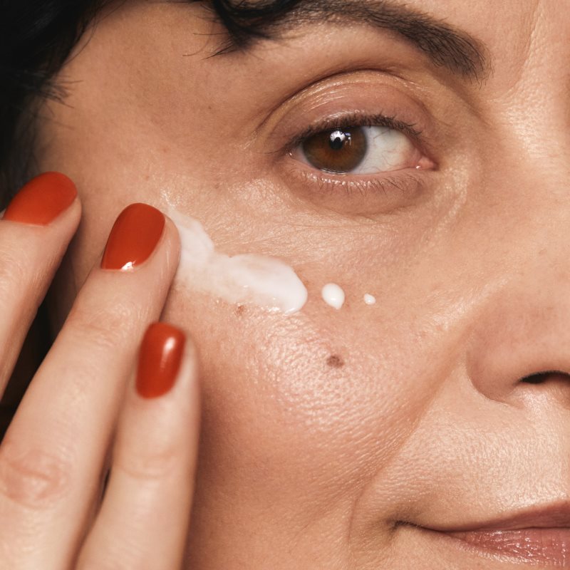 MÁDARA Age Pro Contour protivráskový krém na oční okolí 15 ml (obrázek 3)