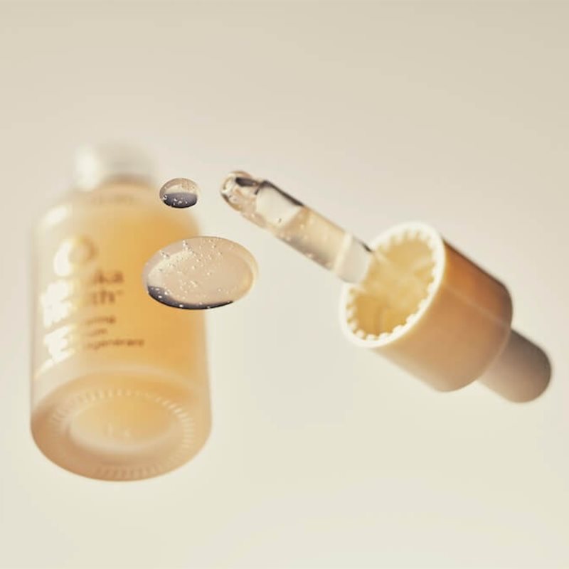Manuka Health Regenerating Eye Serum omladzujúce očné sérum s včelím jedom 15 ml