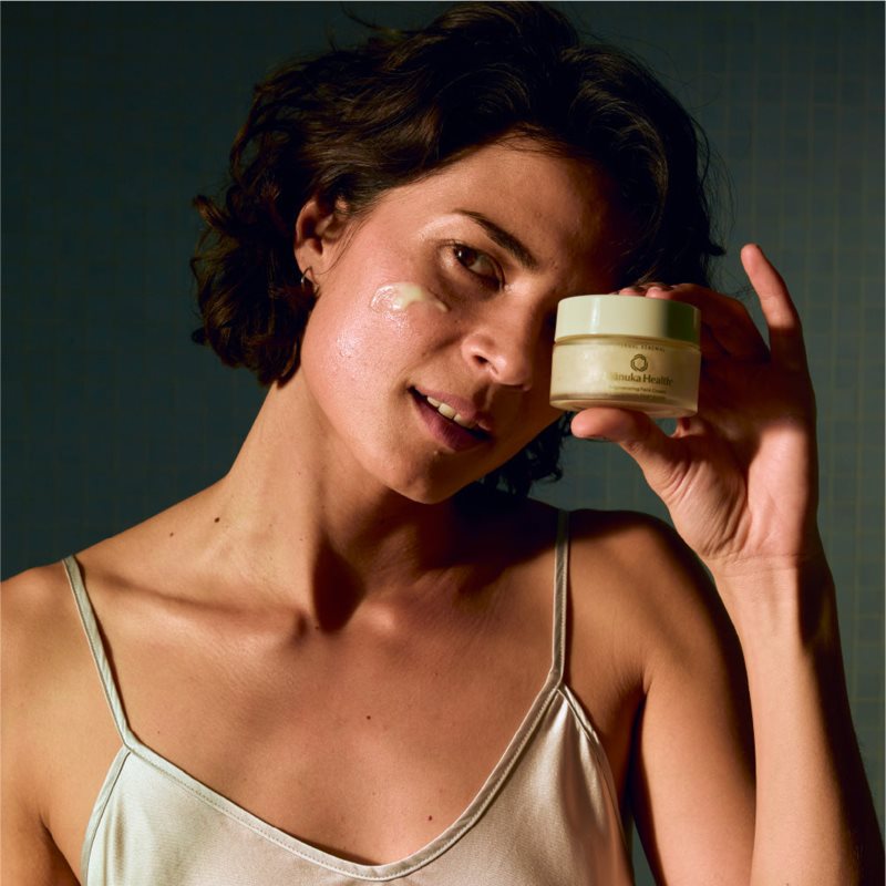 Manuka Health Regenerating Face Cream omladzujúci krém na tvár 50 ml