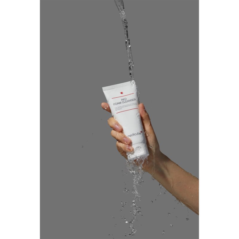 Medicube Red Foam Cleanser hĺbkovo čistiaca pena s upokojujúcim účinkom 120 ml (obrázok 4)