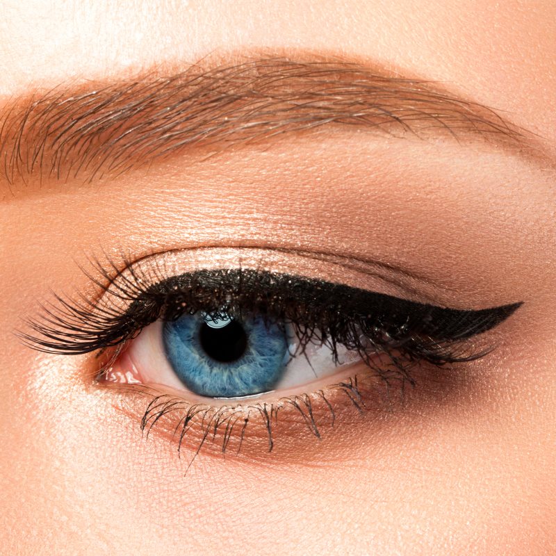 Mesauda Eyes On Fleek tekuté linky na oči s matným finišem 0.55 ml (obrázek 4)