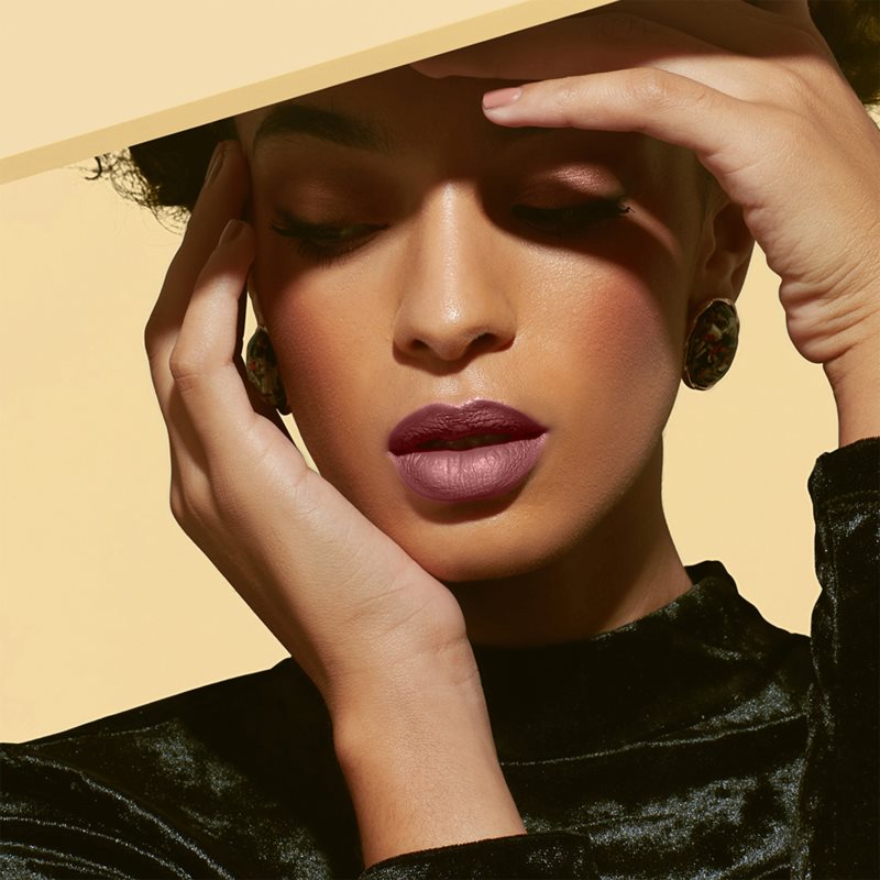 Mia Cosmetics Glam Melted Rouge à Lèvres Liquide Avec Fini Mat Teinte 01 Retenu 5 G