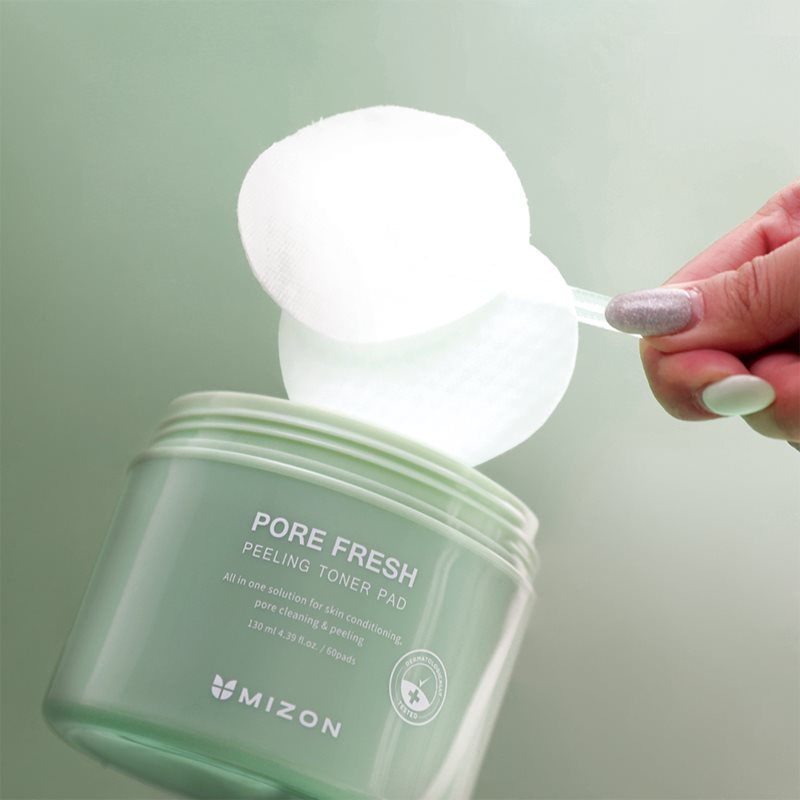Mizon Pore Fresh пілінгові серветки для обличчя для чутливої шкіри зі схильністю до акне 60 кс