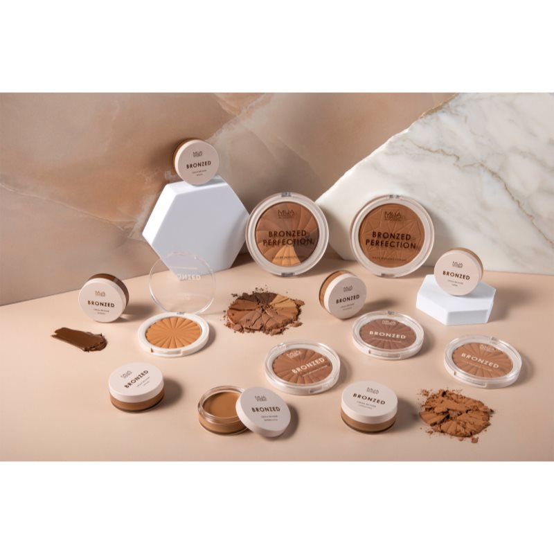 MUA Makeup Academy Bronzed bronzujúci púder odtieň 100 8.5 g