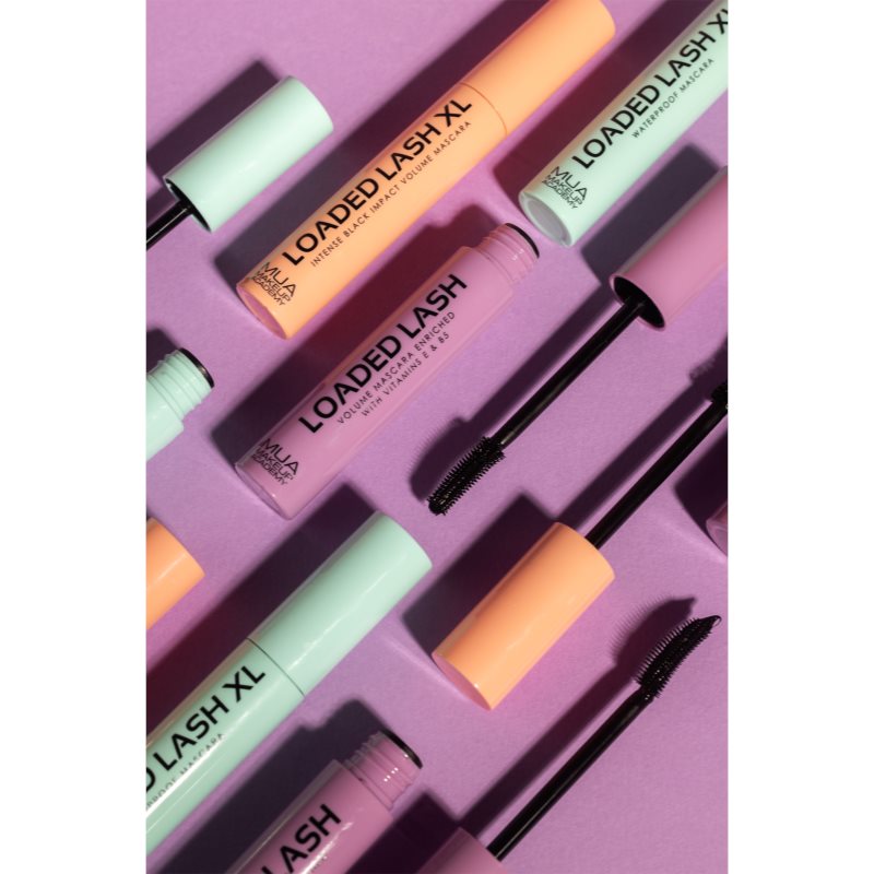 MUA Makeup Academy Loaded Lash XL vodeodolná riasenka pre predĺženie, natočenie a objem odtieň Black 8 g