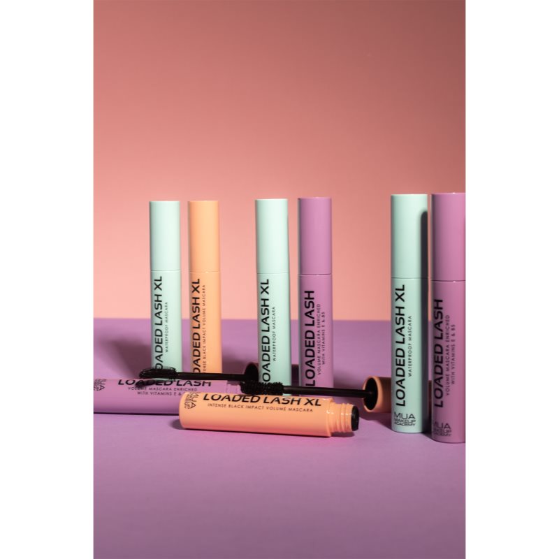 MUA Makeup Academy Loaded Lash XL vodeodolná riasenka pre predĺženie, natočenie a objem odtieň Black 8 g