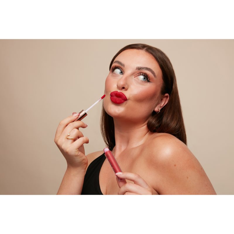 MUA Makeup Academy Velvet Matte matný tekutý rúž odtieň Mystic 3 ml