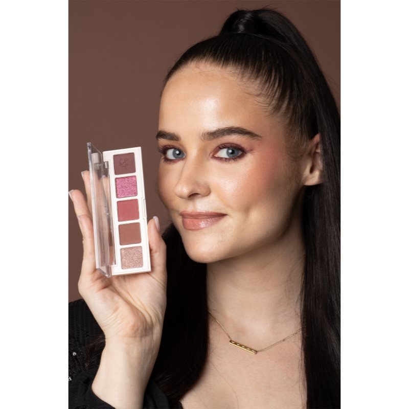 MUA Makeup Academy Eyeshadow Collection 5 Shade Palette paletka očných tieňov odtieň Cherry Kiss 3.8 g