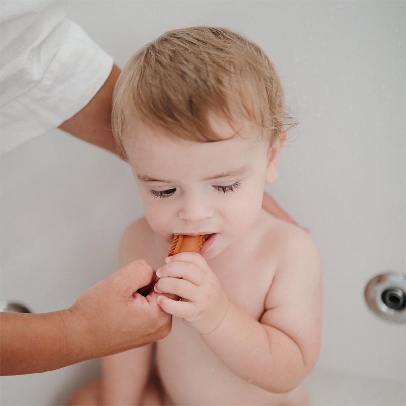 Mushie Finger Toothbrush дитяча зубна щітка на палець Clay/Shifting Sand 2 кс