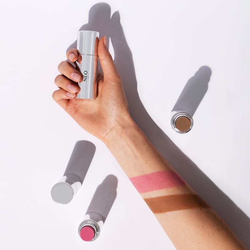 NEO MAKE UP Intense Serum Blush Stick krémes arcpirosító stift árnyalat 03 Light Pink 7 g termék 2. képe