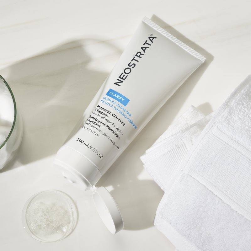 NeoStrata Clarify Mandelic Clarifying Cleanser gel limpiador para pieles grasas 200 ml