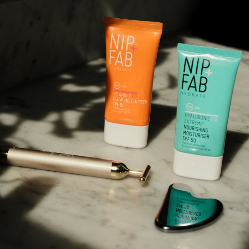 NIP+FAB Hyaluronic Fix Extreme4 hydratační pleťový krém SPF 50 50 ml (obrázek 4)