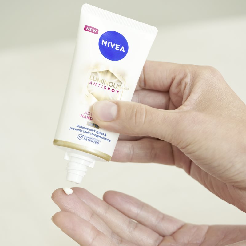 NIVEA Cellular Luminous 630 krema za ruke protiv pigmentnih mrlja SPF 15 50 ml