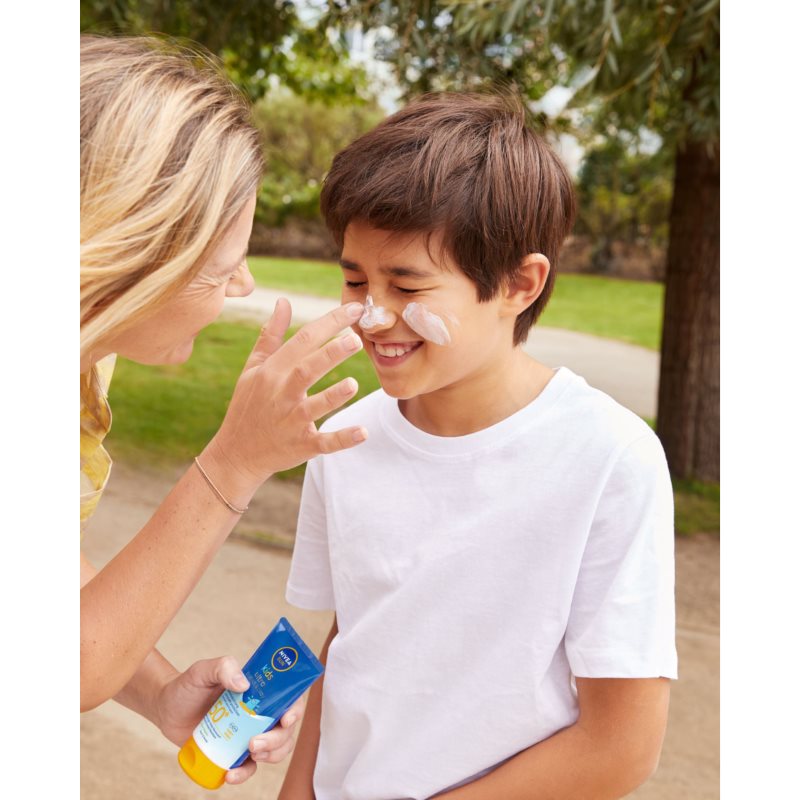Nivea Sun Protect & Play Sunscreen Lotion For Kids SPF 50+ 150 Ml