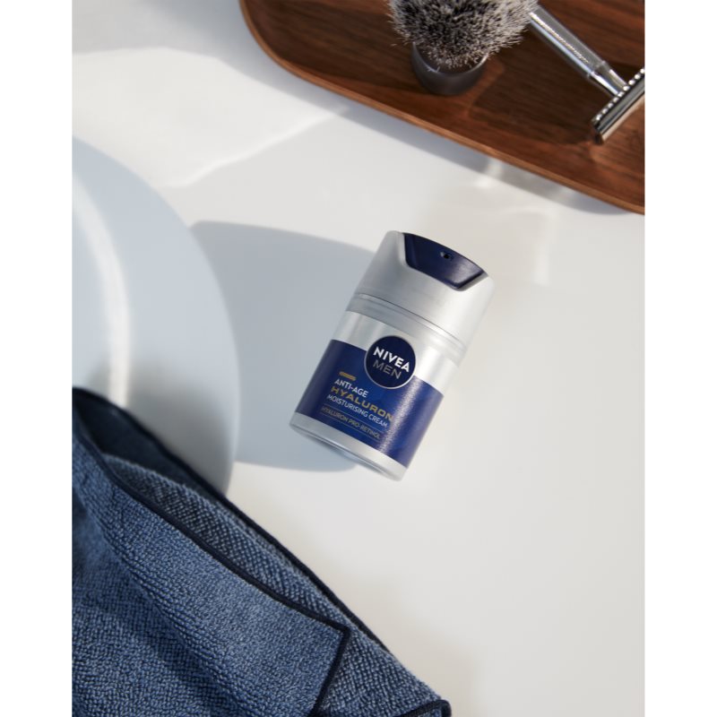 NIVEA MEN Hyaluron Pro-Retinol krém proti vráskám výhodné balení pro muže (obrázek 4)