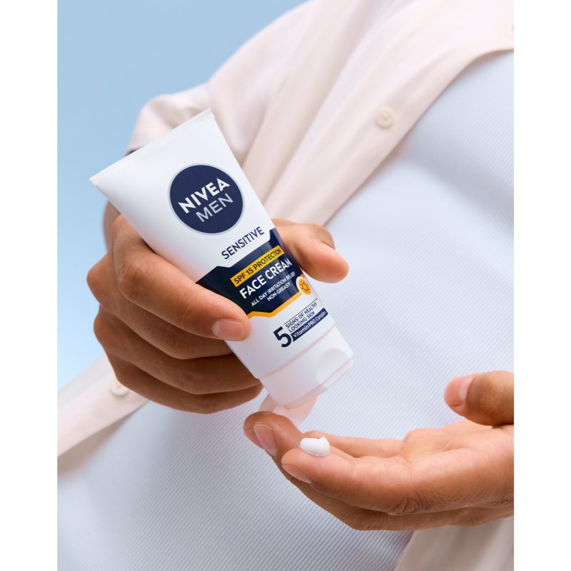 NIVEA MEN Sensitive Crème Protectrice Pour Homme SPF 15 75 Ml