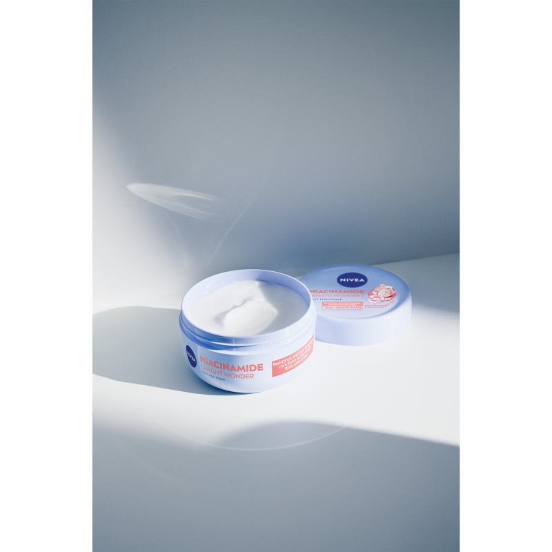 NIVEA Length Wonder obnovujúca a posilňujúca maska na vlasy 200 ml (obrázok 3)