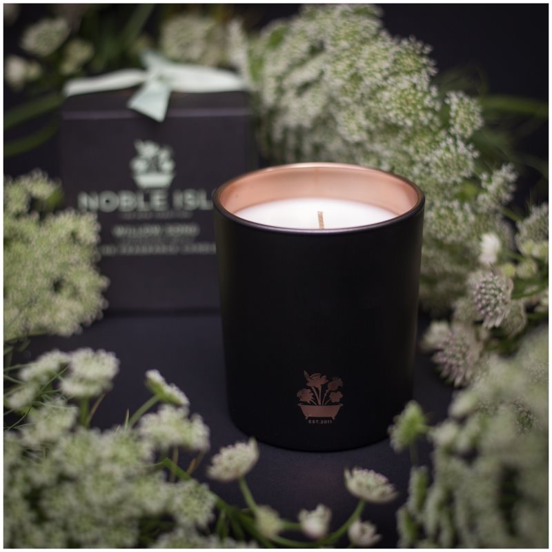 Noble Isle Willow Song Scented Candle 200 G