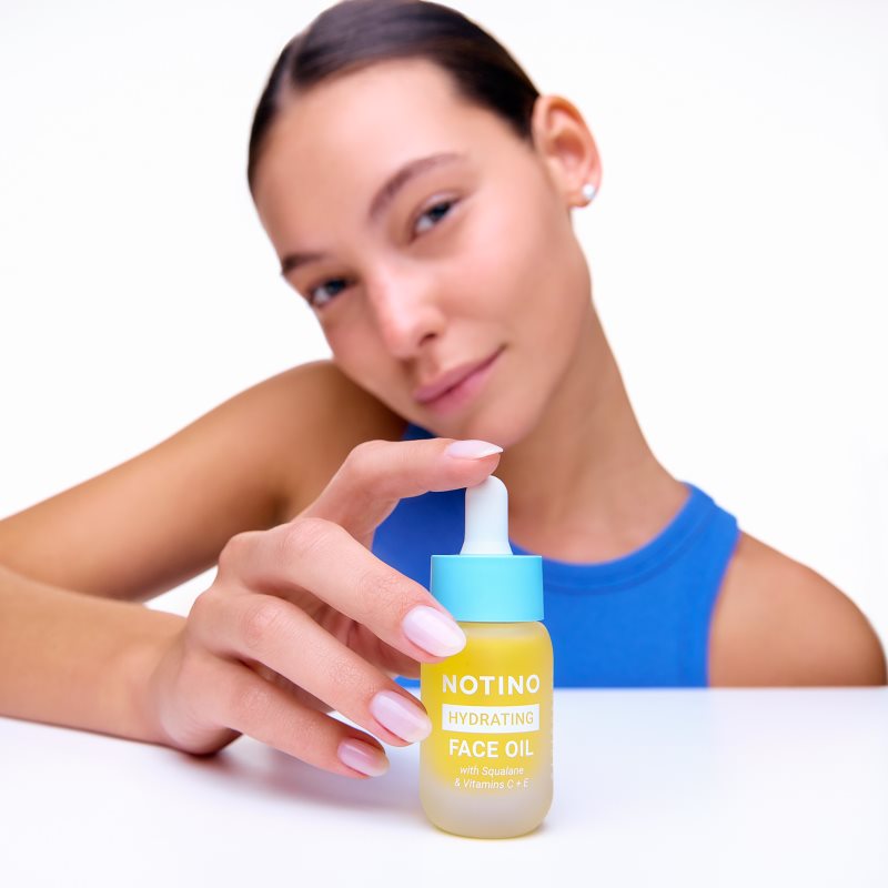 Notino Hydrating Face Oil with Squalane & Vitamins C + E rozjasňujúci olej s vitamínom C 15 ml