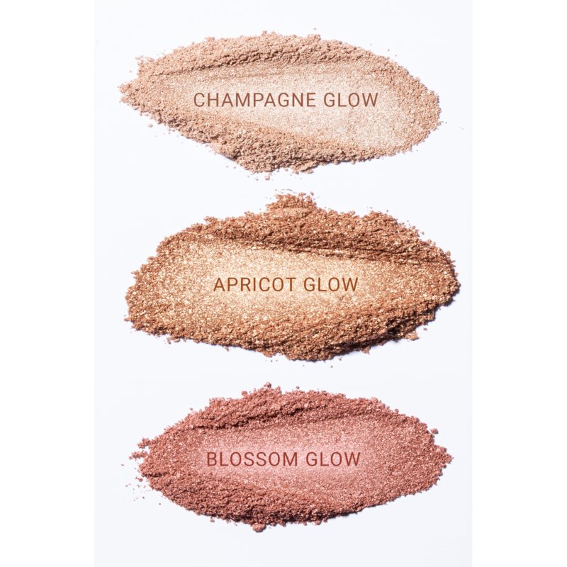 Notino Make-up Collection Powder Highlighter розсипчастий хайлайтер Blossom Glow 1,3 гр