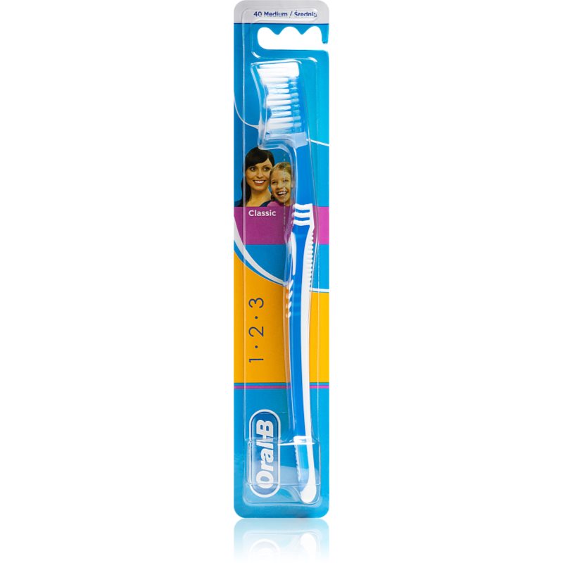 

Oral B 1-2-3 Classic CareClassic Care зубна щітка середньої жорсткості Blue
