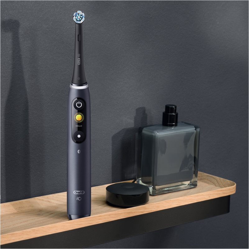 Oral B IO8 Electric Toothbrush Black Onyx Pc