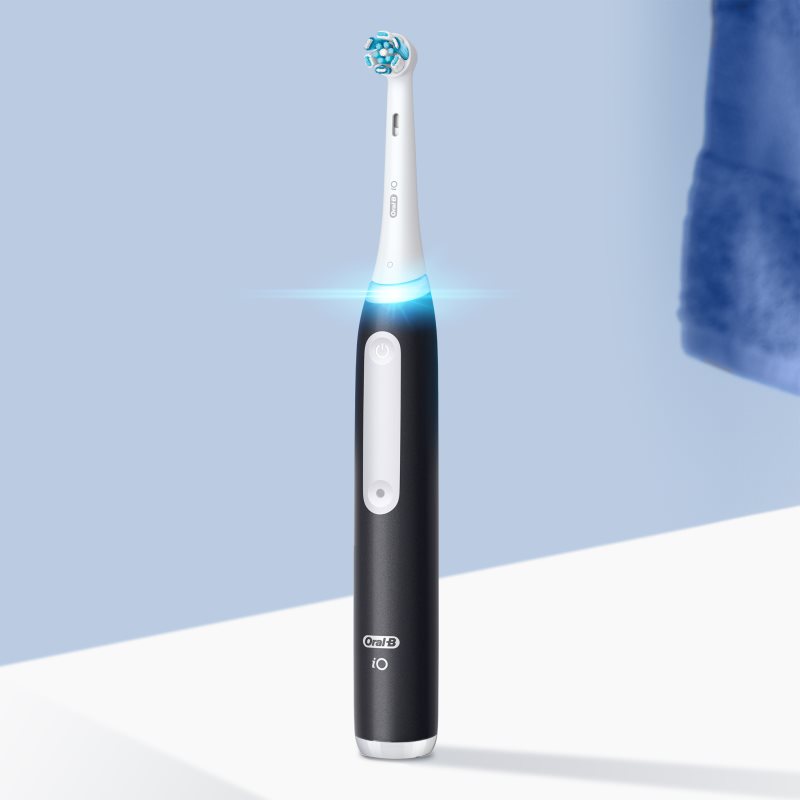 Oral B IO3 електрична зубна щітка з чохлом 2 кс